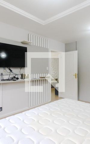 Casa à venda com 650m², 5 quartos e 6 vagas Casa à venda com 650m², 5 quartos e 6 vagasSuíte