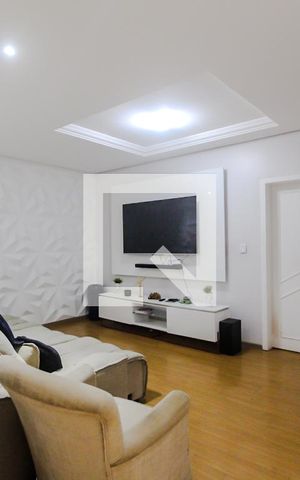Casa à venda com 650m², 5 quartos e 6 vagas Casa à venda com 650m², 5 quartos e 6 vagasSala 2