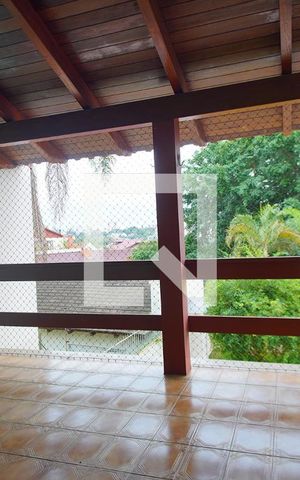 Casa à venda com 370m², 4 quartos e 4 vagasQuarto 4 - Varanda
