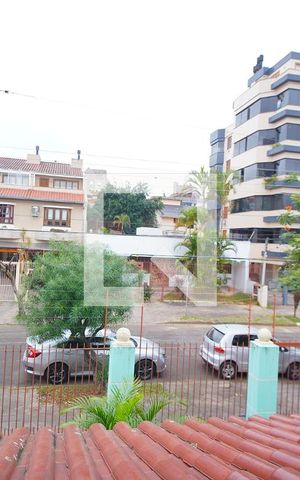Casa à venda com 370m², 4 quartos e 4 vagasQuarto 2 - Vista