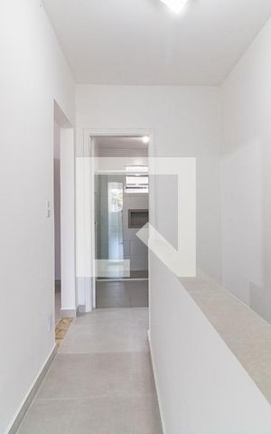 Casa para alugar com 90m², 2 quartos e 1 vaga Casa para alugar com 90m², 2 quartos e 1 vagaCorredor