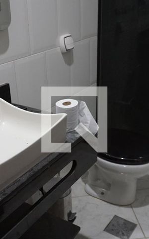 Casa à venda com 270m², 5 quartos e sem vagaSegundo Andar - Banheiro Social