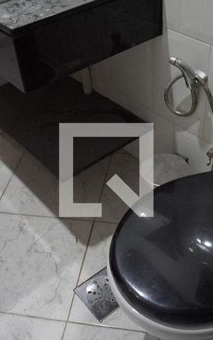 Casa à venda com 270m², 5 quartos e sem vagaSegundo Andar - Banheiro Social