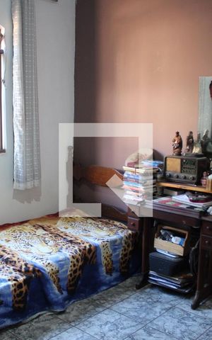 Casa à venda com 200m², 3 quartos e 3 vagasQuarto 2