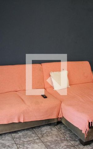 Casa à venda com 200m², 3 quartos e 3 vagasSala