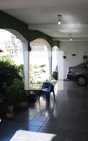 Casa à venda com 200m², 3 quartos e 3 vagasÁrea comum