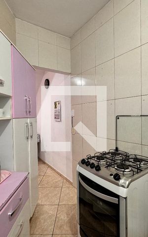 Casa à venda com 80m², 2 quartos e 2 vagas Casa à venda com 80m², 2 quartos e 2 vagasCozinha