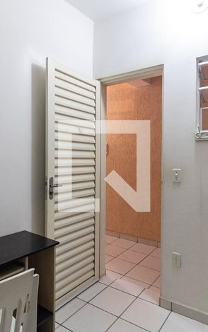 Casa à venda com 200m², 10 quartos e sem vaga Casa à venda com 200m², 10 quartos e sem vagaQuarto 2 - Piso Térreo