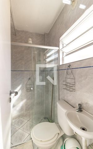 Casa à venda com 200m², 10 quartos e sem vaga Casa à venda com 200m², 10 quartos e sem vagaBanheiro 4 - Segundo Piso