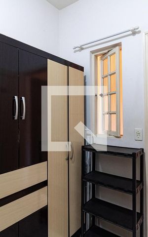 Casa à venda com 200m², 10 quartos e sem vaga Casa à venda com 200m², 10 quartos e sem vagaQuarto 5 - Terceiro Piso