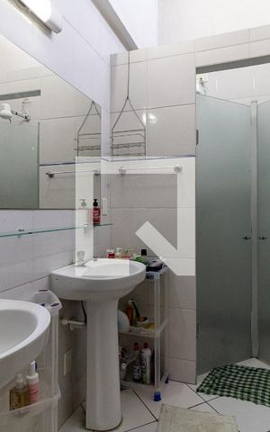 Casa à venda com 200m², 10 quartos e sem vaga Casa à venda com 200m², 10 quartos e sem vagaBanheiro 5 - Terceiro Piso