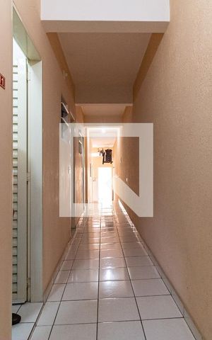 Casa à venda com 200m², 10 quartos e sem vaga Casa à venda com 200m², 10 quartos e sem vagaCorredor - Piso Térreo