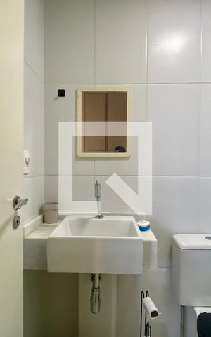 Apartamento para alugar com 45m², 2 quartos e 1 vaga Apartamento para alugar com 45m², 2 quartos e 1 vagaBanheiro