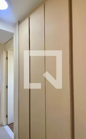 Apartamento para alugar com 45m², 2 quartos e 1 vaga Apartamento para alugar com 45m², 2 quartos e 1 vagaCorredor
