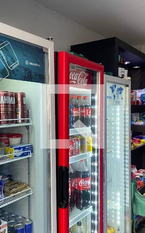 Apartamento para alugar com 45m², 2 quartos e 1 vaga Apartamento para alugar com 45m², 2 quartos e 1 vagaMercado