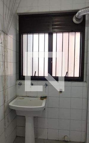Apartamento à venda com 98m², 3 quartos e 1 vaga Apartamento à venda com 98m², 3 quartos e 1 vagaÁrea de Serviço
