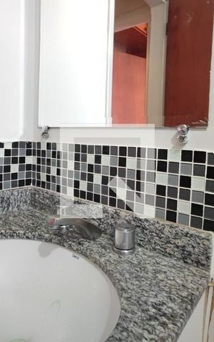 Apartamento à venda com 98m², 3 quartos e 1 vaga Apartamento à venda com 98m², 3 quartos e 1 vagaBanheiro Social
