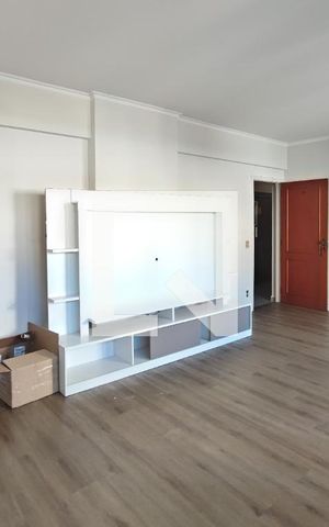 Apartamento à venda com 98m², 3 quartos e 1 vaga Apartamento à venda com 98m², 3 quartos e 1 vagaSala