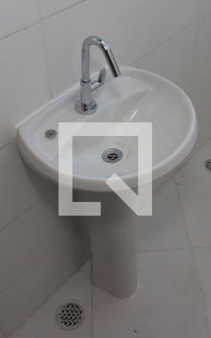 Studio para alugar com 32m², 0 quarto e sem vagaBanheiro