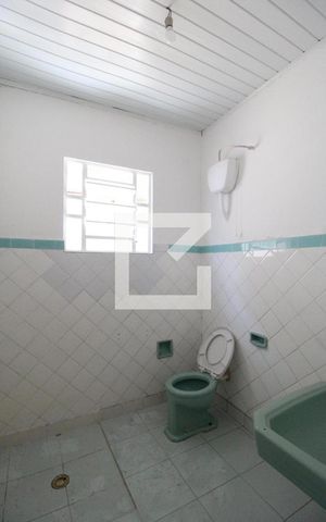 Casa para alugar com 185m², 2 quartos e sem vagaBanheiro