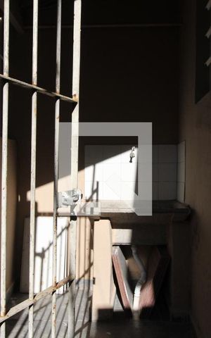 Casa para alugar com 185m², 2 quartos e sem vagaÁrea de Serviço