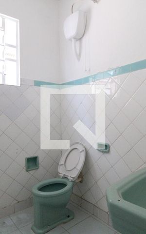 Casa para alugar com 185m², 2 quartos e sem vagaBanheiro