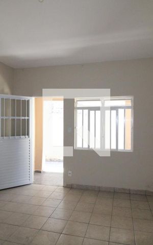 Casa para alugar com 185m², 2 quartos e sem vagaSala 