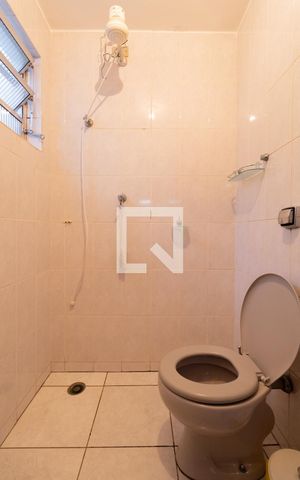 Casa à venda com 336m², 3 quartos e 6 vagasÁrea de serviço 