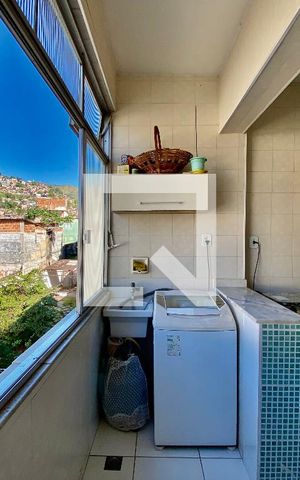 Apartamento à venda com 82m², 2 quartos e 1 vaga Apartamento à venda com 82m², 2 quartos e 1 vagaÁrea de Serviço