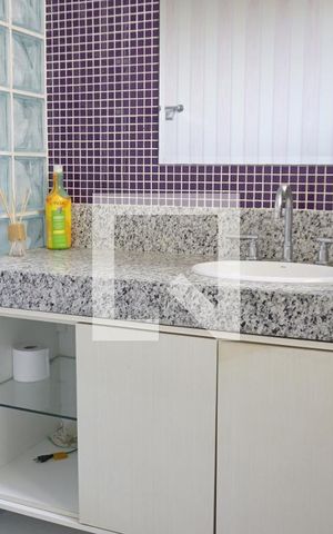Casa de condomínio à venda com 563m², 6 quartos e 4 vagasBanheiro - Suite 3