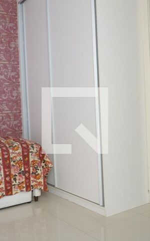 Casa de condomínio à venda com 563m², 6 quartos e 4 vagasSuite Empregada