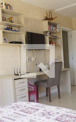 Casa de condomínio à venda com 563m², 6 quartos e 4 vagasSuite 4