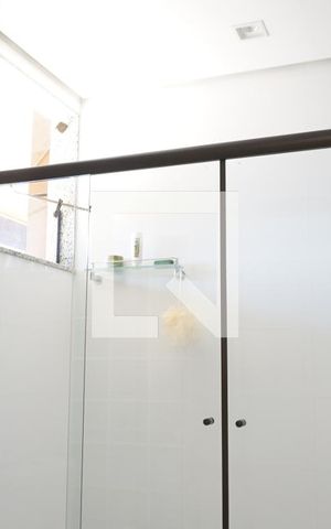 Casa de condomínio à venda com 563m², 6 quartos e 4 vagasBanheiro - Suite 4