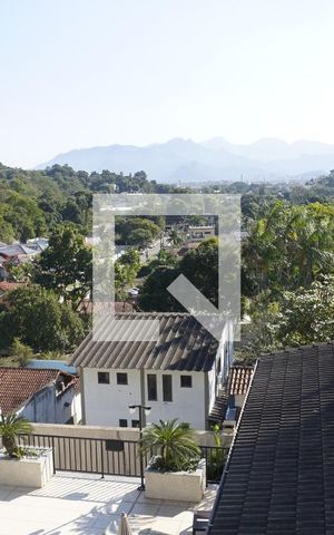 Casa de condomínio à venda com 563m², 6 quartos e 4 vagasVista Varanda Suite 2