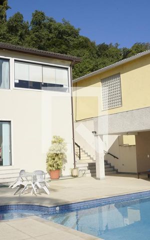 Casa de condomínio à venda com 563m², 6 quartos e 4 vagasPiscina e Area Gourmet