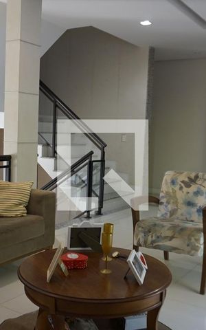 Casa de condomínio à venda com 563m², 6 quartos e 4 vagasSala 1