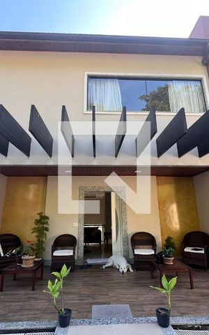 Casa de condomínio à venda com 563m², 6 quartos e 4 vagas Casa de condomínio à venda com 563m², 6 quartos e 4 vagasfachada Casa