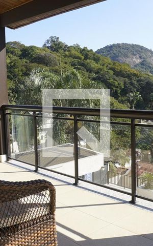 Casa de condomínio à venda com 563m², 6 quartos e 4 vagasVaranda Suite 2