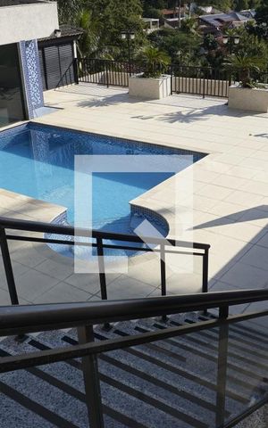 Casa de condomínio à venda com 563m², 6 quartos e 4 vagasPiscina e Area Gourmet