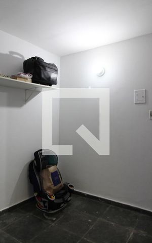 Casa de condomínio à venda com 320m², 5 quartos e 2 vagasQuarto de Serviço