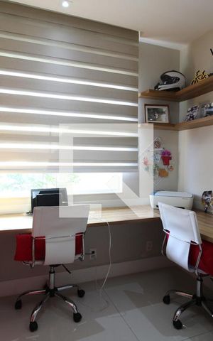 Casa de condomínio à venda com 320m², 5 quartos e 2 vagasQuarto 2