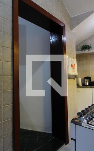 Casa de condomínio à venda com 320m², 5 quartos e 2 vagasCozinha