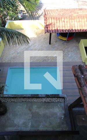 Casa de condomínio à venda com 320m², 5 quartos e 2 vagasÁrea Externa