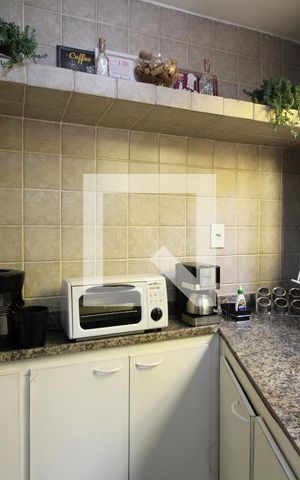 Casa de condomínio à venda com 320m², 5 quartos e 2 vagasCozinha
