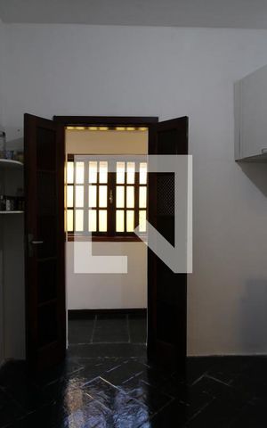 Casa de condomínio à venda com 320m², 5 quartos e 2 vagasCozinha