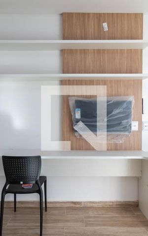 Apartamento à venda com 28m², 1 quarto e sem vagaSala e Quarto