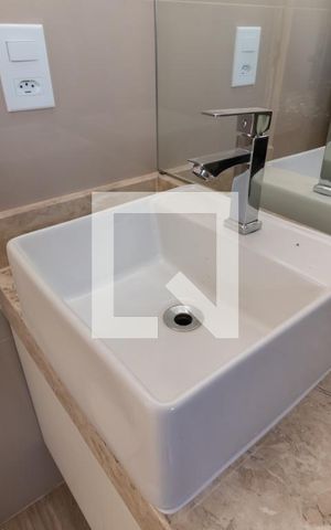 Apartamento à venda com 28m², 1 quarto e sem vagaBanheiro