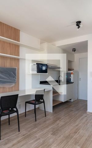 Apartamento à venda com 25m², 1 quarto e sem vagaSala e Quarto