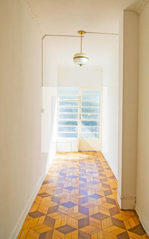 Casa à venda com 50m², 1 quarto e sem vaga Casa à venda com 50m², 1 quarto e sem vagaSala