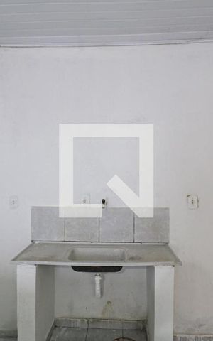 Casa para alugar com 30m², 1 quarto e sem vaga Casa para alugar com 30m², 1 quarto e sem vagaCozinha